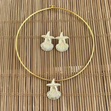Imagem de Conjunto colar rígido e brincos de praia estrela do mar com concha - banhado a ouro