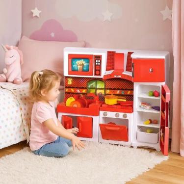 Imagem de Cozinha de Brinquedo com Geladeira Armário fogão e Coifa Vermelha Faz 