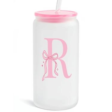 Imagem de SANDJEST Copo de vidro monograma com tampa de acrílico e canudo, copo de café gelado fosco personalizado 473 ml, monograma presentes iniciais para mulheres meninas no aniversário (R)