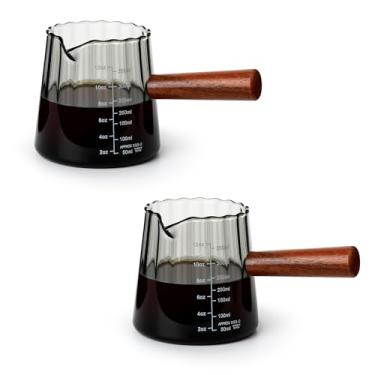 Imagem de Denovin Copo medidor de vidro, cafeteira de 350 ml com cabo de madeira, bico criativo em forma de V, jarra de leite para espumar jarra de café (2 transparentes)