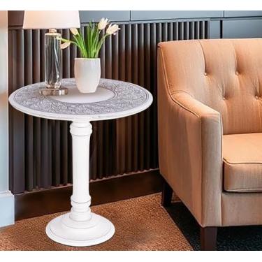 Imagem de The Wooden Town Mesa de centro redonda branca antiga – mesa lateral com detalhes de madeira 45,7 x 55,8 cm para sala de estar, mesa de canto para livros e plantas, mesa de altar pequena