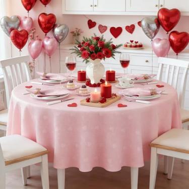 Imagem de SASTYBALE Toalha de mesa redonda para o Dia dos Namorados, toalha de mesa rosa, jacquard com coração, à prova d'água, para dia dos namorados, casamento, aniversário de casamento, jantar (152 cm