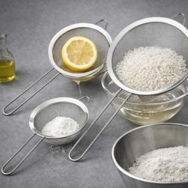 Imagem de Kit 3 Peneiras Coadores Manuais em Aço Inox P M G – Cozinha Profissional para Alimentos, Sucos, Massas e Farinhas