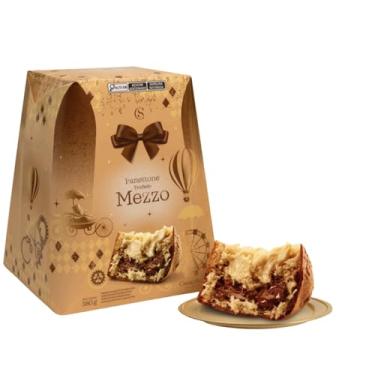Imagem de Panetone Trufado Mezzo Cacau Show Panettone com Gotas ao Leite e Recheios de Trufa ao Leite e Branca 580grs