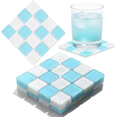 Imagem de Queekay Conjunto de 6 porta-copos xadrez azul e branco para bebidas de vidro quadrado de 10 cm, tapete de mesa xadrez para mesa de café, bar, decoração de casa, ideia de prato decorativo de Natal