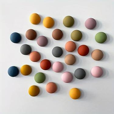 Imagem de (10 peças) Conjunto de ímãs de geladeira, material fosco redondo, adequado para quadros brancos magnéticos, quadros negros e colagem de fotos, design simples (cor aleatória).