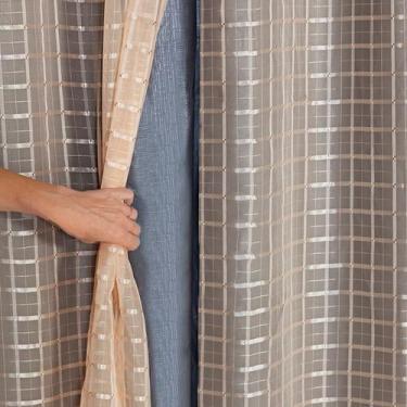 Imagem de Cortina Blackout Cinza com Voil Xadrez 2,80 m x 1,60 m 100% Poliéster 