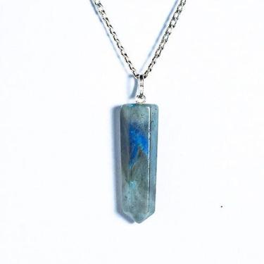 Imagem de Colar Pontinha Pedra Labradorita Natural Presilha Prata 950 - Cristais