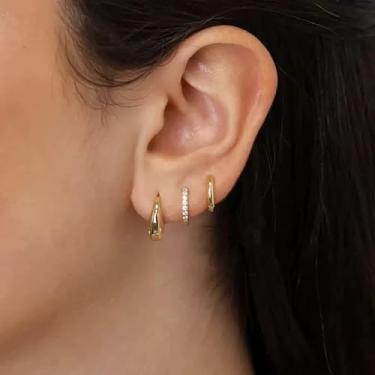 Imagem de Conjunto de brincos de argola Huggie para mulheres, hipoalergênicos, banhados a ouro 14 quilates, argolas para vários piercings, delicados, fofos e leves para cartilagem, joias modernas, presente
