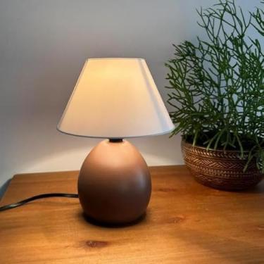 Imagem de Abajur Luminaria de Ceramica Porcelana Bivolt Com Cupula para Decoração Quarto Escritorio Decoração(Marrom)