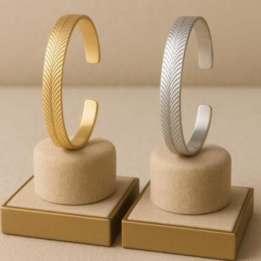 Imagem de Bracelete Pulseira Feminina Aberta De Aço Inoxidável Design Luxuoso - 