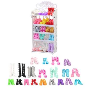 Imagem de Kit com 40 Pares de Sapatos Para Bonecas + Mini Sapateira - Sheilinha 