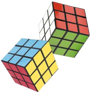 Imagem de Kit 2 Cubos Mágicos 3x3 Quebra-Cabeça Clássico Movimentos Suaves Cores Vibrantes 5,5cm x 5,5cm