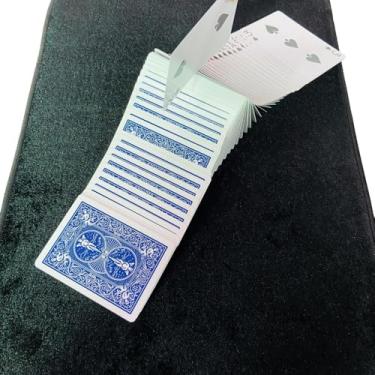 Imagem de JL Corp. Card Pad 16 x 12 INCH – Premium Non-Slip Velvet Magic Mat for Close-Up, Card & Coin Performance