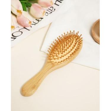 Imagem de Escova de cabelo para massagem do couro cabeludo, escova de desembaraçar para todos os tipos de cabelo, alça ergonômica para homens, mulheres