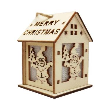 Imagem de Decorações De Natal Artesanais Em Madeira: Cabanas E Enfeites Festivos