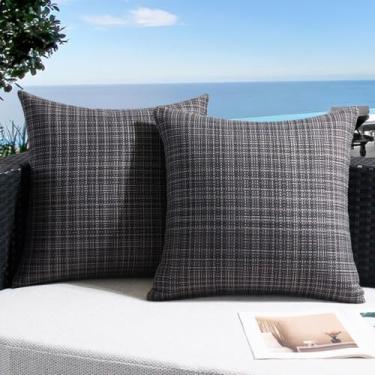 Imagem de UGASA Capas de almofada impermeáveis para ambientes externos, pacote com 2 fronhas resistentes à água para pátio, textura de tecido de verão, decorativas, para jardim, varanda, quintal, barraca, 45,7