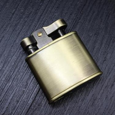 Imagem de Isqueiros de querosene, isqueiro vintage, estilo antigo (Bronze)