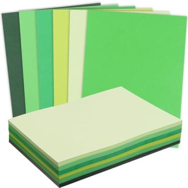Imagem de MixTeach 240 folhas de papel cartão verde sortido 21,6 x 28 cm de espessura média cartolina 180 g/m29,5 kg cartolina imprimível para fazer cartões de férias irlandesas, convites, materiais de