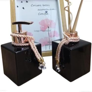 Imagem de Kit Lavabo Aromatizador Porta Sabonete Líquido Dispenser Organizador Banheiro Kit Difusor e Saboneteira Vidro 250ml (Preto e Rosê Gold)