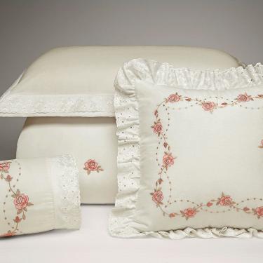 Imagem de Kit Cobre Leito Bristol Queen Percal Bordado 180 Fios C/ Jogo Lençol 10 Peças - Palha Floral