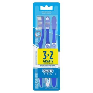 Imagem de Kit c/ 3 Escova Dental Media Oral-B 1-2-3 Leve 3 Pague 2