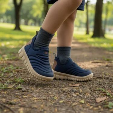 Imagem de Tênis Infantil Menino Bibi Escolar Roller 2.0 Azul Marinho/Caramelo, A