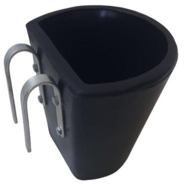 Imagem de Balde Pendular 3 Litros com Suporte para Cercas, Cocho Alimentador Abe