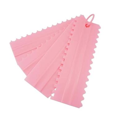 Imagem de Conjunto de 4 peças/conjunto de raspador de bolo com padrão de raspador de creme, ferramentas de panificação, conjunto de raspadores de creme de plástico, acessórios de panificação (rosa)
