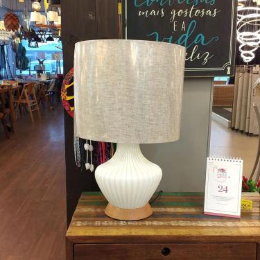 Imagem de Madelustre Abajour De Mesa Trento Peq C-cup 3288ct-84