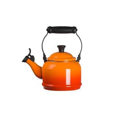 Imagem de Chaleira Demi Laranja Com Apito 1,100 Litros - Le Creuset Esmaltado