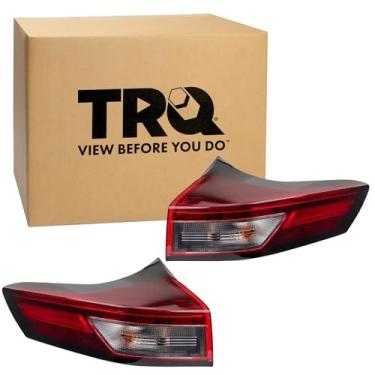 Imagem de TRQ Conjunto de montagem de luz traseira externa do lado do motorista e do passageiro de 2 peças compatível com Nissan Rogue Japan 2021-2025 construído NI2804123 NI2805123