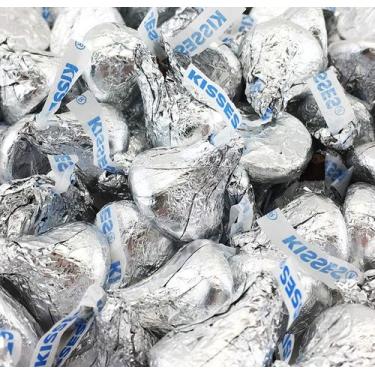 Imagem de Tundras Kisses de Chocolate ao Leite 1,6 kg Prata