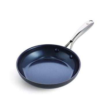 Imagem de Blue Diamond Cookware Frigideira antiaderente de cerâmica anodizada rígida, frigideira de 20,32 cm, livre de PFAS, lavável na lava-louças, seguro para forno, cinza