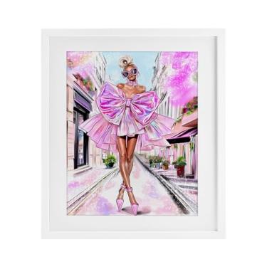 Imagem de Stupell Industries Fashionista in Big City Impressão emoldurada branca sob o vidro design por Jess Stempel, 53 x 43