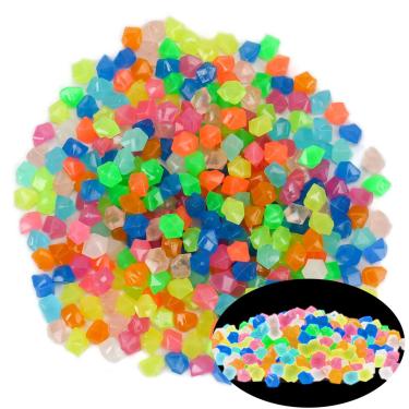 Imagem de 600 peças de pedras decorativas que brilham no escuro, pedras de jardim, pedras luminosas, movidas por luz e energia solar, para decoração ao ar livre, passarela, garagem, jardim, aquário, dia das