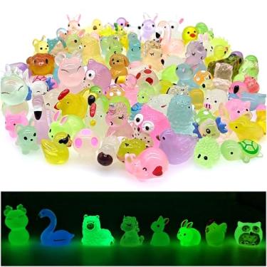 Imagem de NIBERDA Mini bonecos de animais de resina da floresta luminosa, 100 peças, que brilham no escuro, pequenos animais de plástico, estatuetas de animais pequenos em miniatura para esconder acessórios de