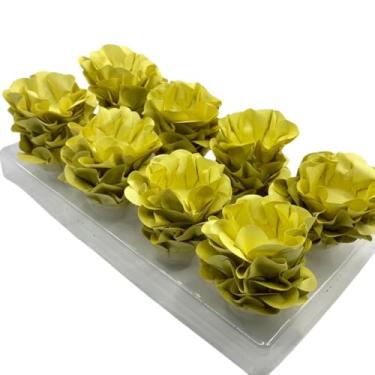 Imagem de Kit com 120 Forminhas para Doces Finos em Formato de Flor – Linha Style Elegante – Ideal para Casamentos, Aniversários e Festas Sofisticadas(Amarelo Candy)
