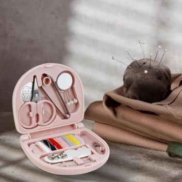 Imagem de Mini caixa de costura portátil, lindo kit básico de costura de emergência com agulhas, fios, botões, tesouras para viagens, pequenos suprimentos de costura DIY para uso diário, rosa