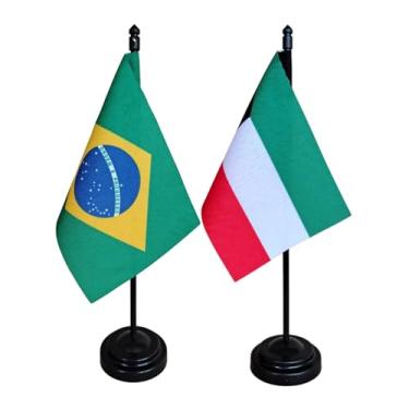 Imagem de Kit Bandeira de Mesa Brasil e Kuwait, 26cm Altura, 18x11cm Bandeiras, Multicolorido, Oxford, Base Plástica, para Escritório, Eventos, Decoração