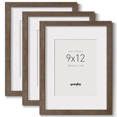 Imagem de Yaetm Moldura para fotos 23 x 30 cm com tapete para 15 x 20 cm - Moldura de madeira maciça rústica de nogueira marrom, 23 x 30 cm com vidro temperado para impressão e imagem, suporte de parede