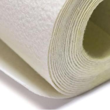 Imagem de Tapete Carpete Forração Liso Colorido Venda por M² Decoração Eventos Automotivo Casamento Residencial (Branco)