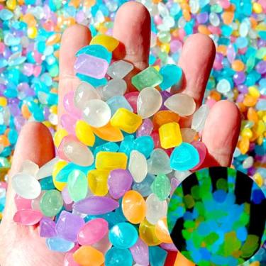 Imagem de 100 peças de pedras que brilham no escuro, pedras de decoração de jardim de tanque de peixes de cores mistas, pedras de resina luminosa que brilham para paisagismo para jardim, aquário, aquário,