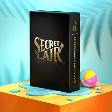 Imagem de Magic: The Gathering Secret Lair Premium Foil: MTG All Natural Totally Refreshing Special Guest Fiona Staples