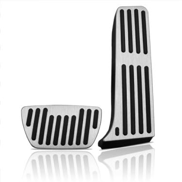 Imagem de 2 peças de pastilhas de pedal de freio a gás antiderrapantes de alumínio sem perfuração e capas de pedal de acelerador compatíveis com Lexus ES 2019-2021, Lexus LS 2018-2020, para Toyota Camry Avalon