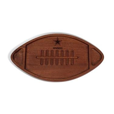 Imagem de The Memory Company | Licenciado NFL Acacia Team Football with Triangles Serving Board, Dallas Cowboys