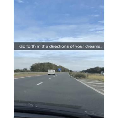 Imagem de Go forth in the directions of your dreams. Unique brand, match your quote to the video: Notebook notepad smart gloss cover 8.5x11in 120 pages. Daily affirmation to motivate and inspire