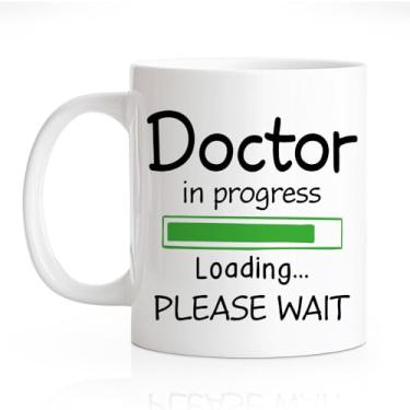 Imagem de RZHV Caneca de café Doctor In Progress, Loading, Please Wait, Caneca engraçada para estudantes de doutorado, presentes de formatura para futuros estudantes de medicina, presentes de aniversário