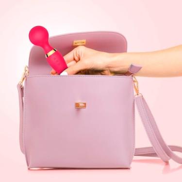 Imagem de Massageador Vibrador Elétrico Recarregável Ponta Dupla,Silicone Hipoalergên Design Ergonômico e Frequências Variadas para Alívio e Relaxamento em Todo o Corpo (Rosa)