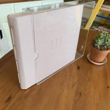 Imagem de Moldura Caixa Proteção De Acrílico | Decoração 35x40x4cm Cristal